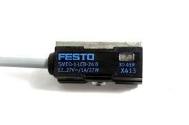 تصویر  سنسور فستو  SMEO-1-LED-24-B